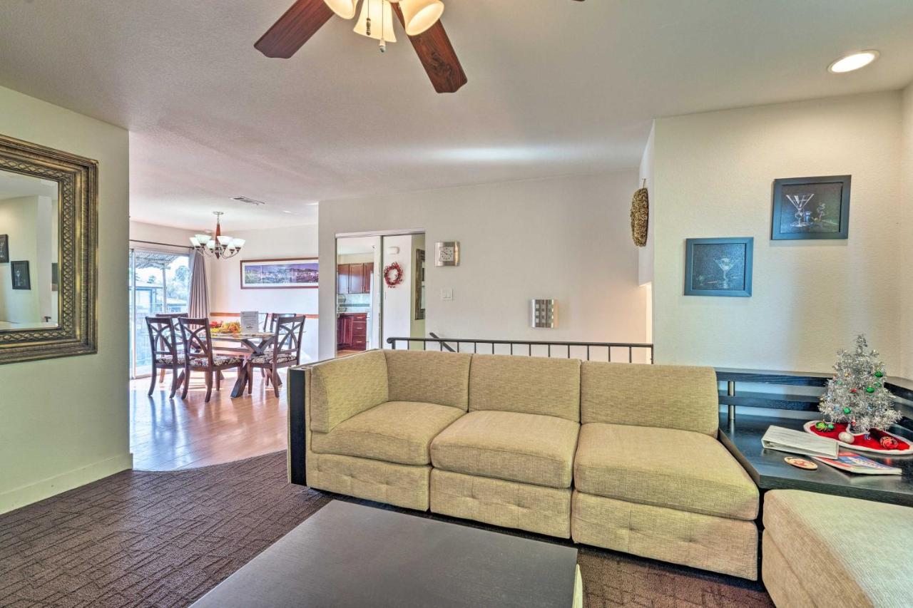 Vegas Oasis Home With Pool And Spa 7 Miles To Strip Las Vegas Eksteriør bilde