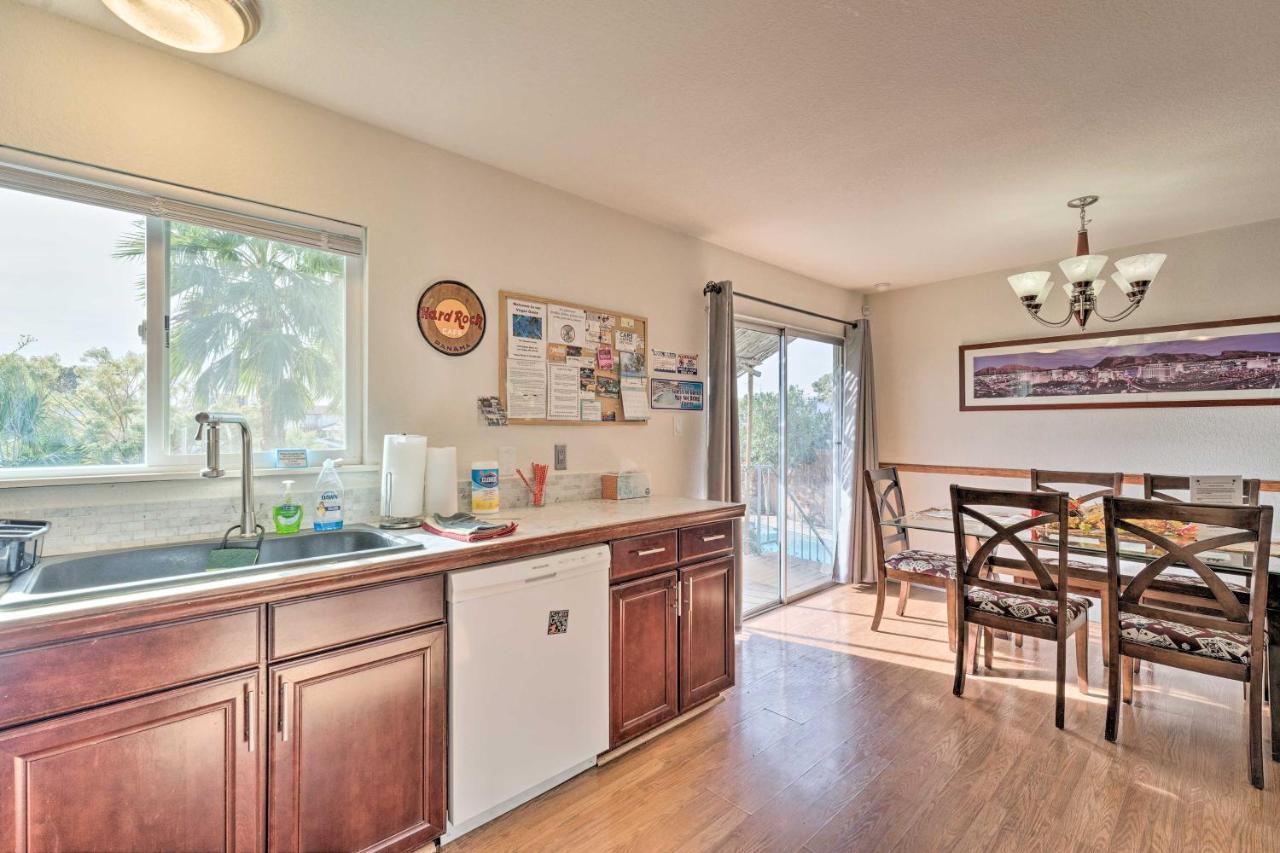 Vegas Oasis Home With Pool And Spa 7 Miles To Strip Las Vegas Eksteriør bilde